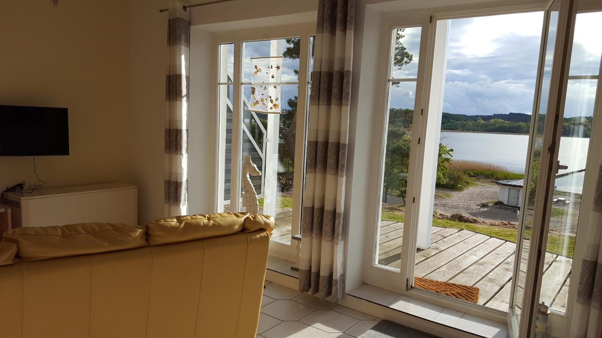 Haus Seeblick Insel Ruegen Lietzow エクステリア 写真
