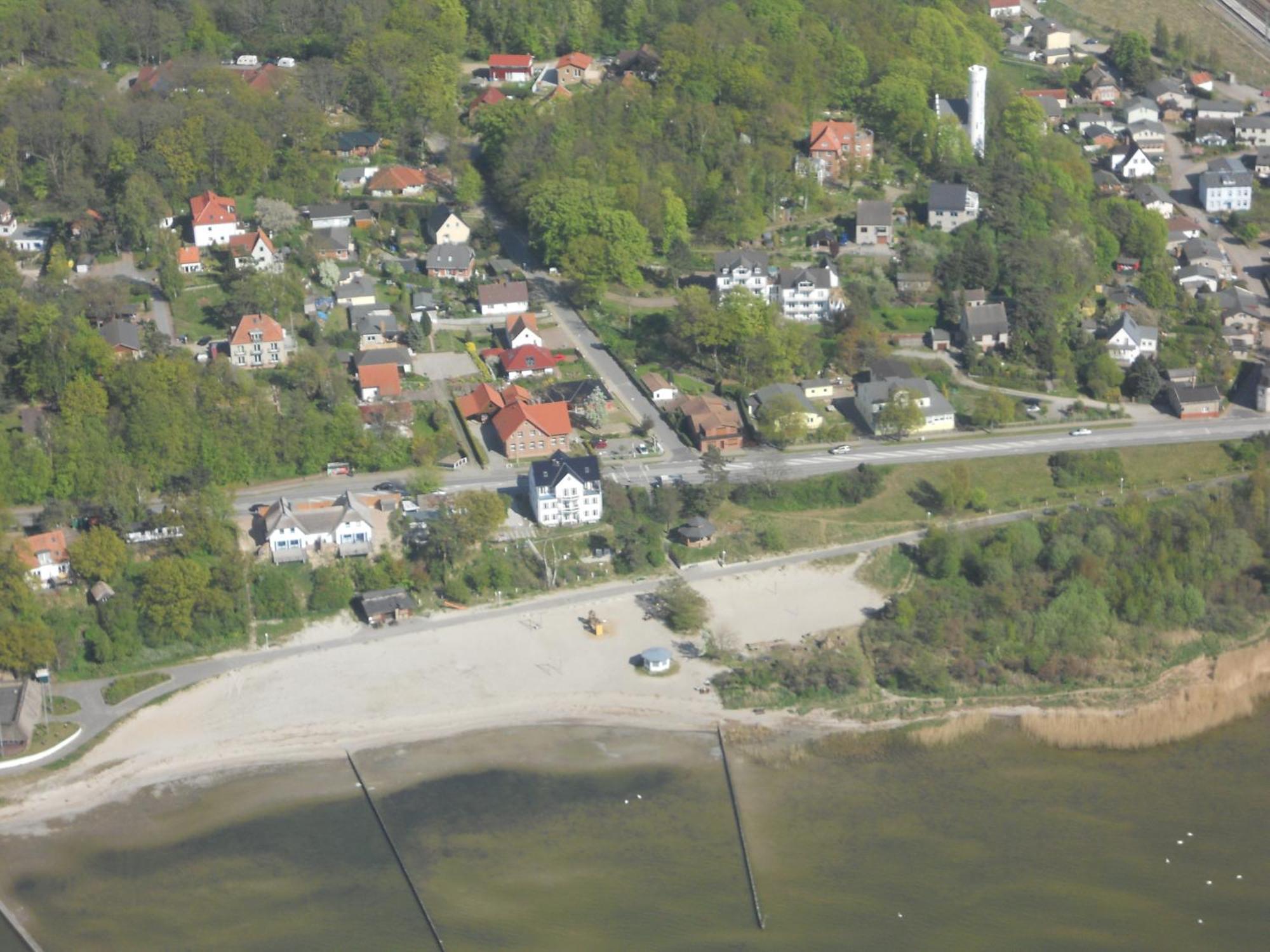 Haus Seeblick Insel Ruegen Lietzow エクステリア 写真