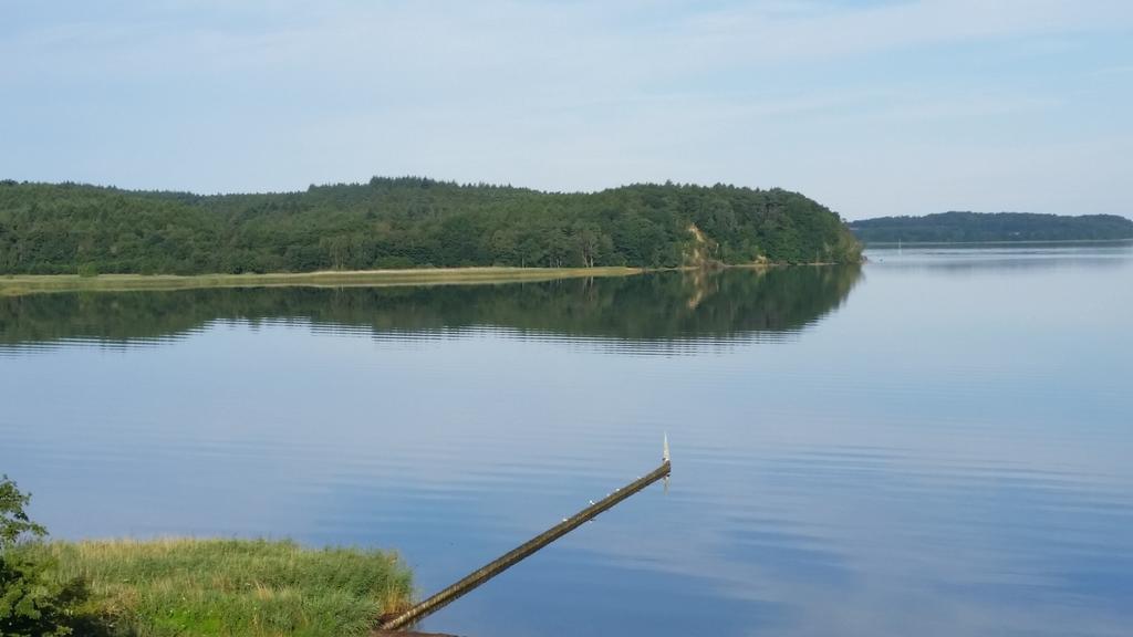 Haus Seeblick Insel Ruegen Lietzow エクステリア 写真