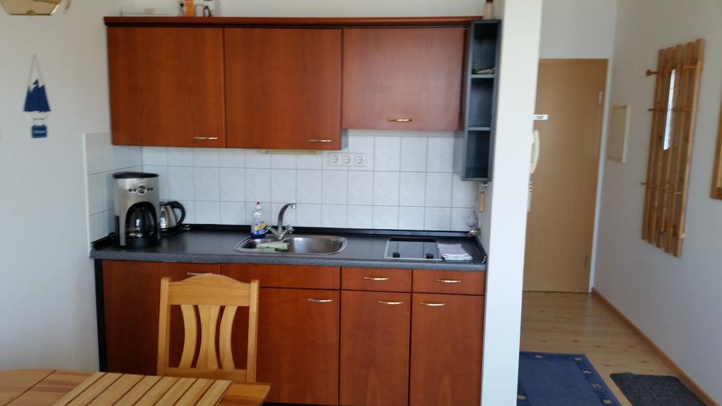 Haus Seeblick Insel Ruegen Lietzow エクステリア 写真